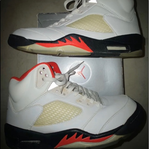 Vintage Air Jordan’s main image 3
